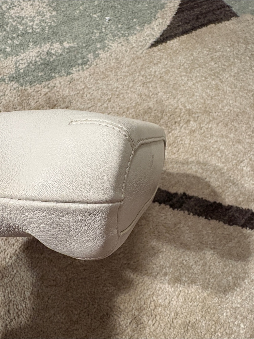 Coach Leather Mini Bag ❤️ - Picture 4 of 8